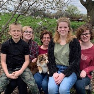 Meet your Posher, Linda